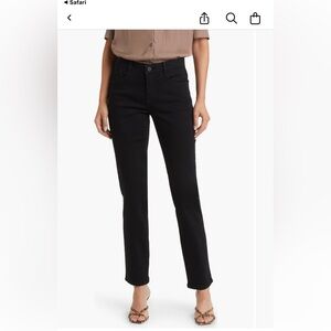 Wit and Wisdom “Ab”solution High Rise straight leg jeans NTW Size 0